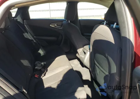 2016 Chrysler 200 Limited from USA, damaged, VIN 1C3CCCAB8GN140689